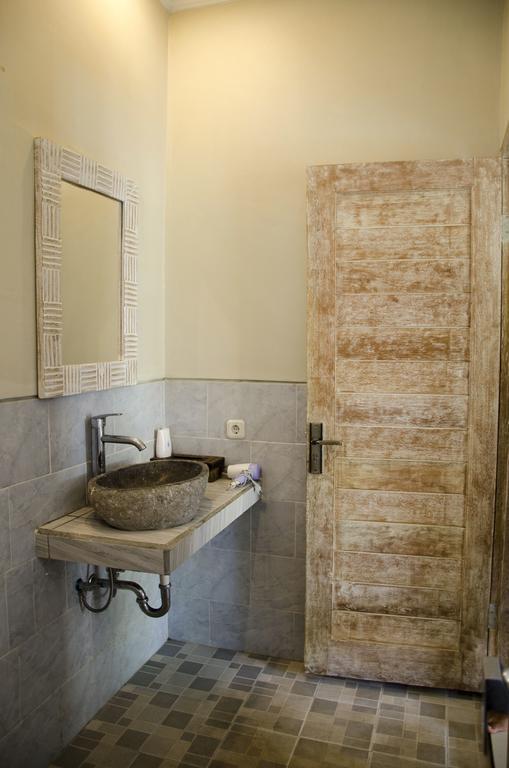 Kakiang Guesthouse Lembongan Esterno foto